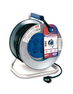 Extensible 50 mts, metalico, 250V, 16A, 3.500W, 4 (2P+T) con termostato, ref 775505.